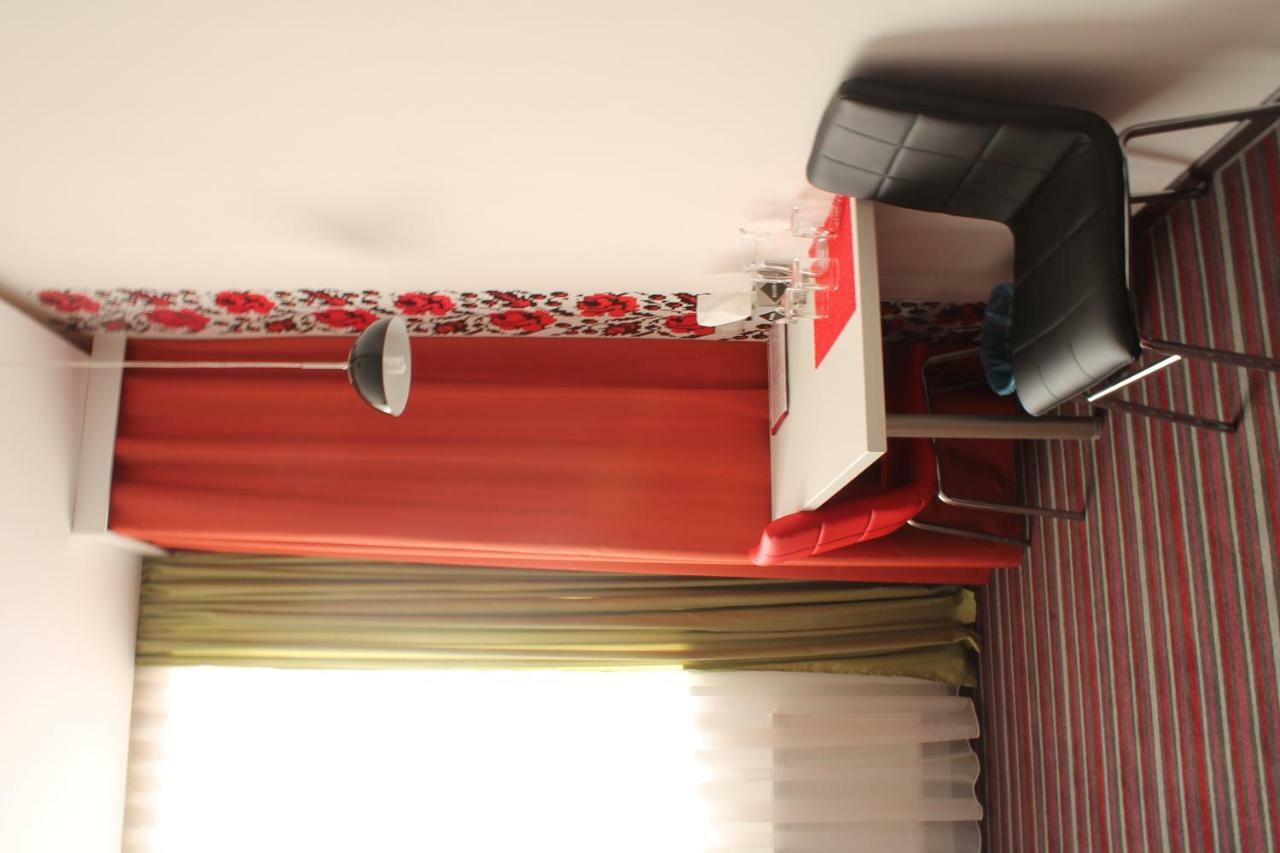 Hotel Kalyna خاركيف المظهر الخارجي الصورة